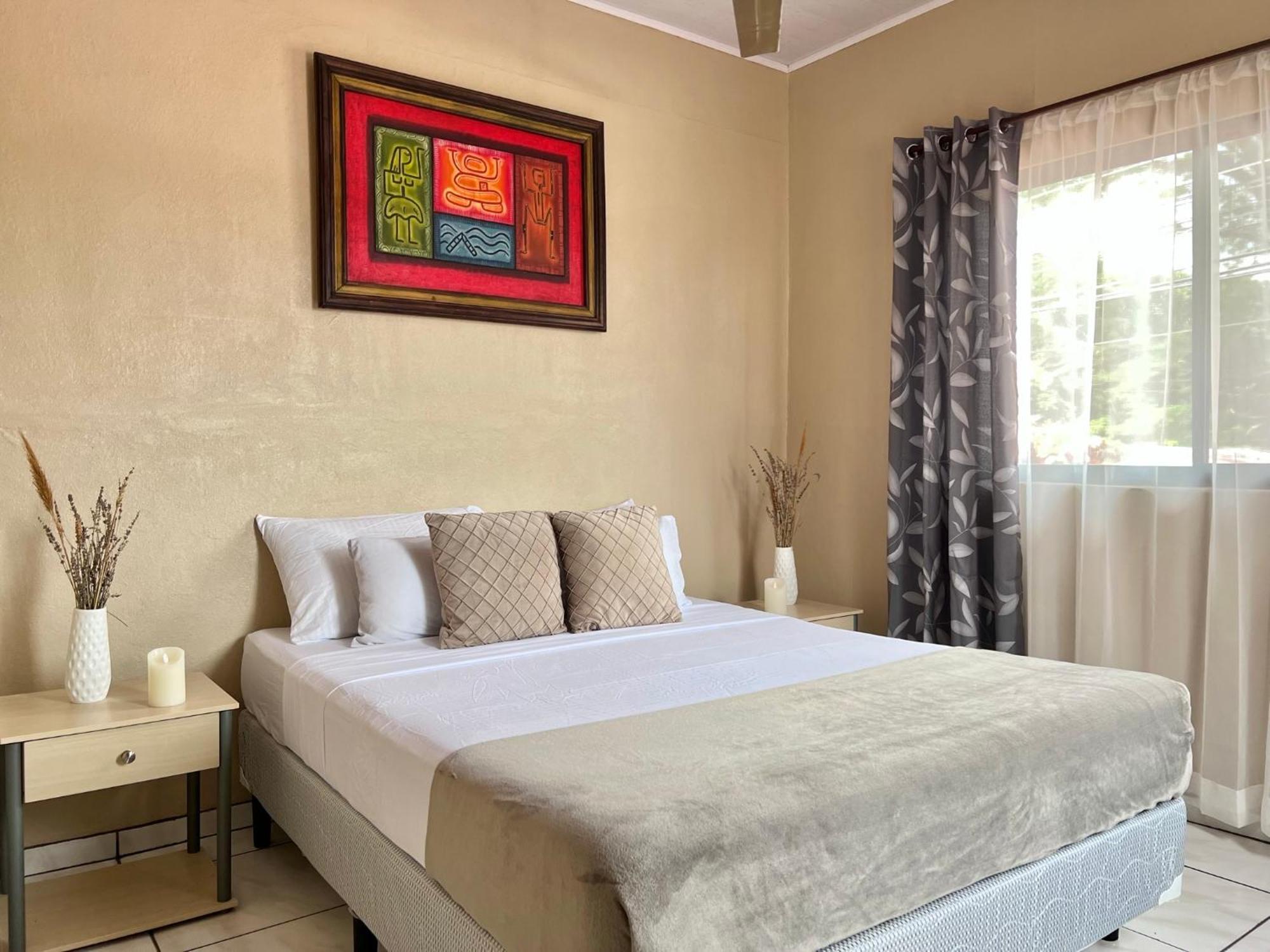 Апартаменты Casa Tatich Ac Near Guanacaste Airport Либерия Экстерьер фото